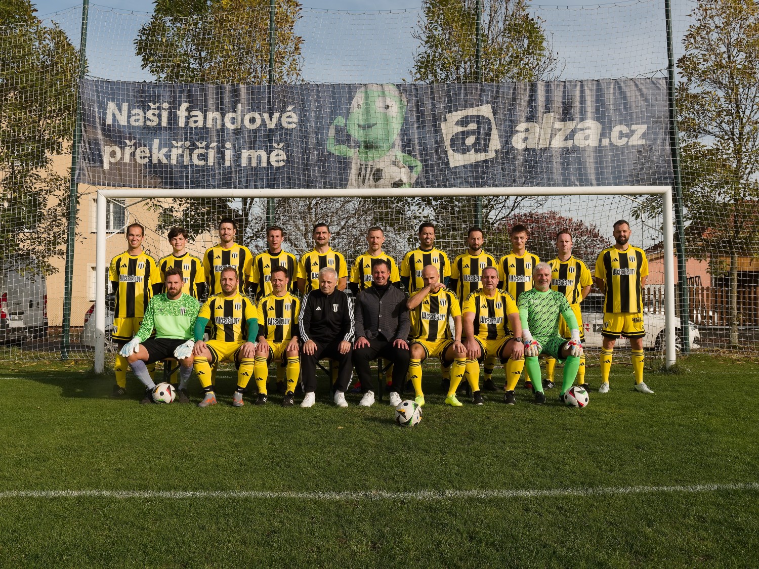 Muži